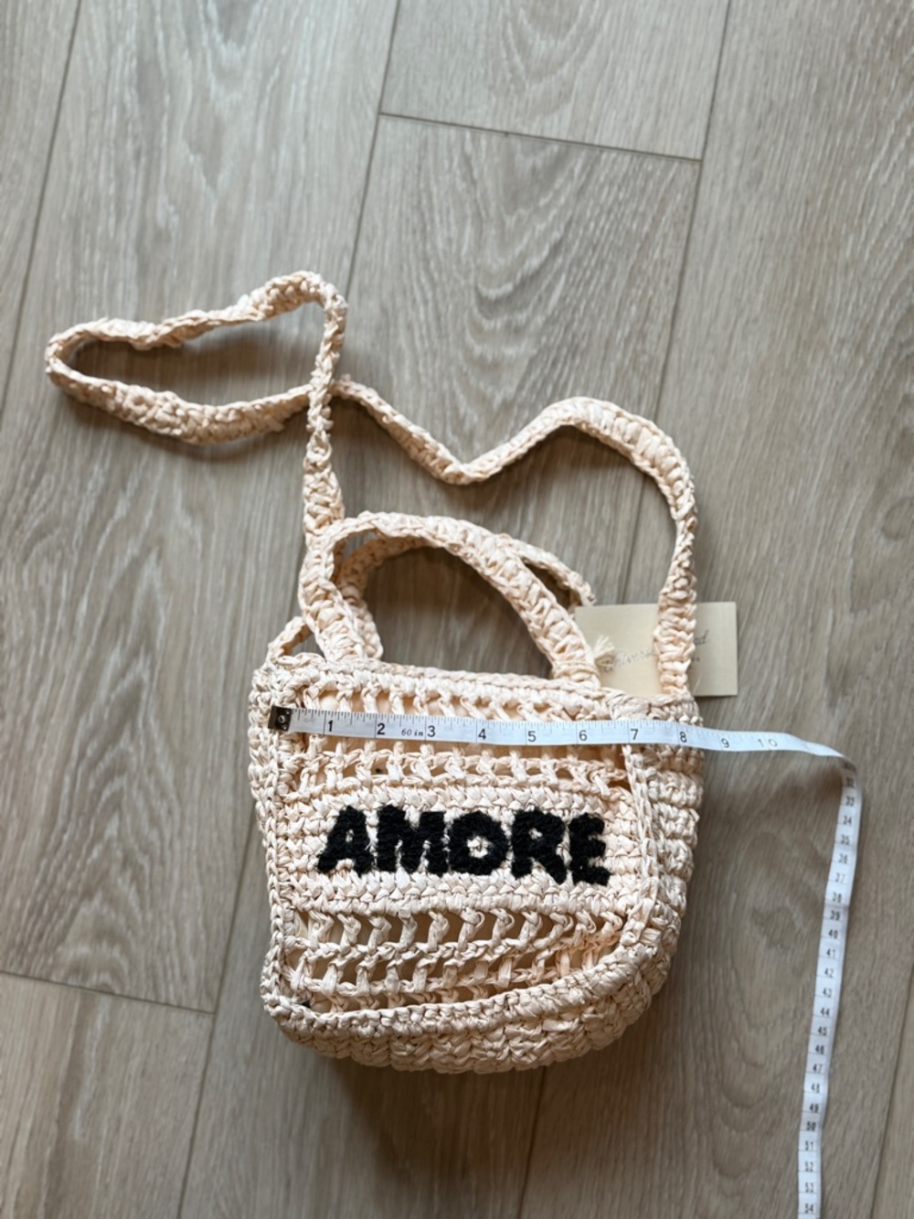 Universal Thread Women's AMORE Straw Crochet Mini Tote Crossbody Bag - NWT - Picture 4 of 5